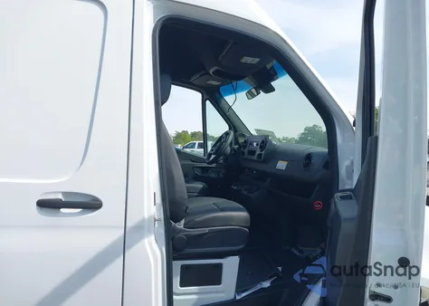 2023 Mercedes-Benz Sprinter 2500 High Roof 4-Cyl Diesel z USA, uszkodzony, nr VIN W1Y4KDHY4PT136097